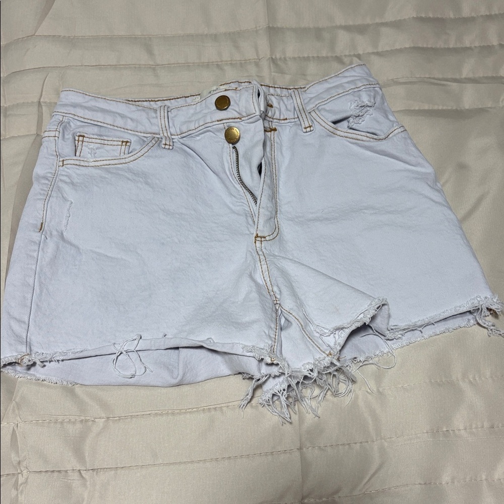 Universal Thread Light Gray Denim Shorts